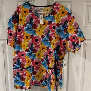 Peppermint Multicolor Floral Top